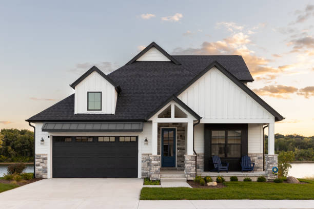 Best Roof Maintenance and Cleaning  in Pittsburg, TX